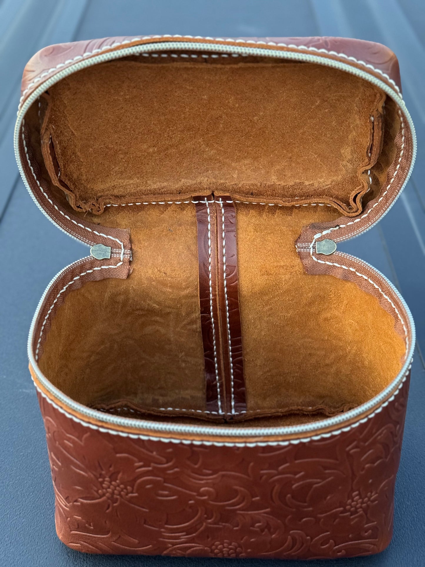 Women's Toiletry Kit