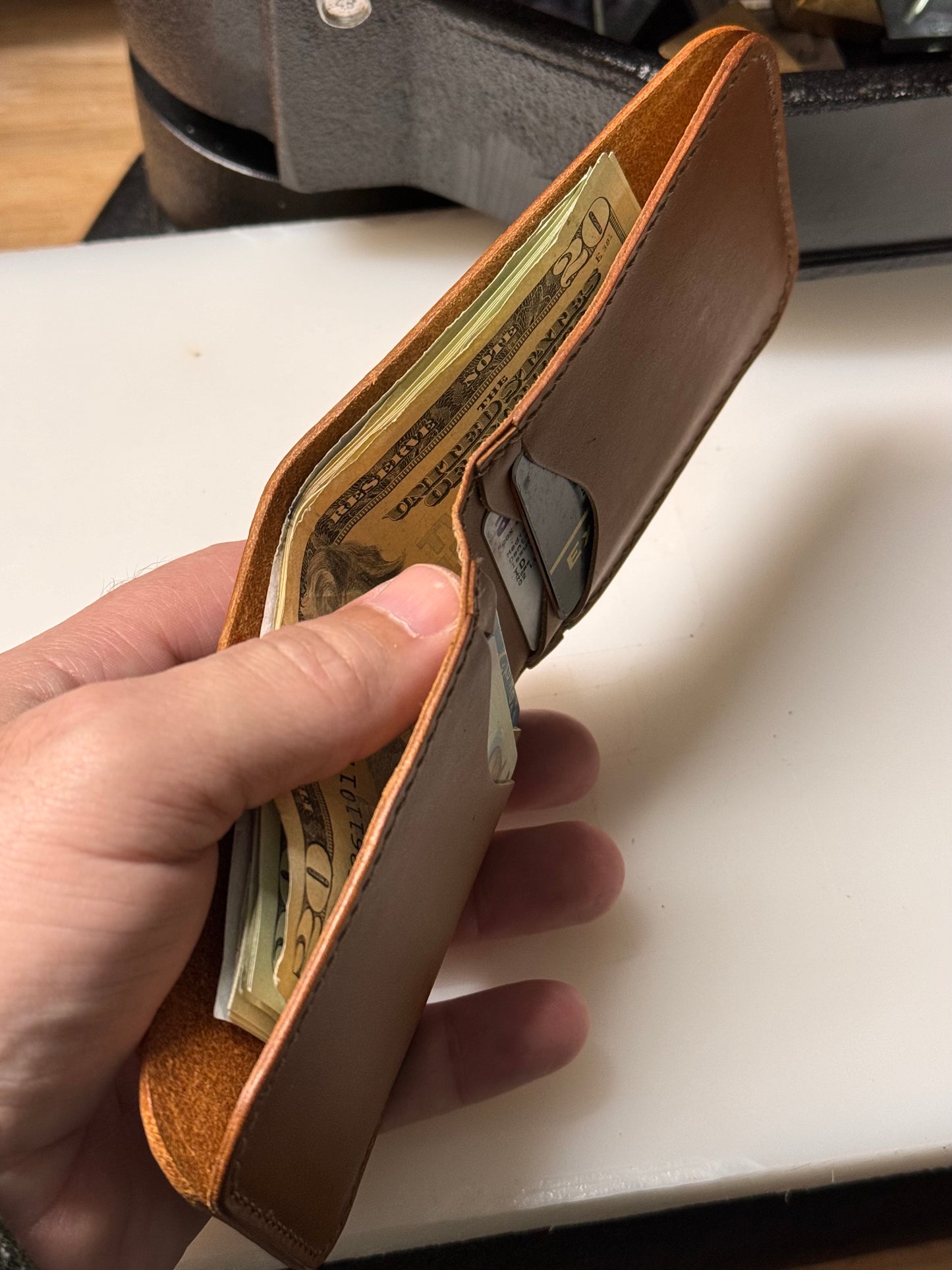 Deluxe Bifold with cash pocket